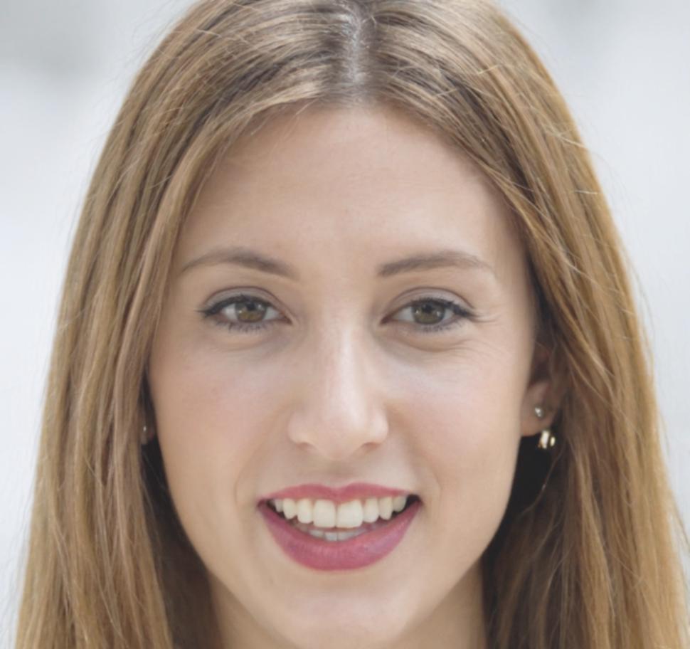 Maria Wagner - Spezialistin für Finanzplanung